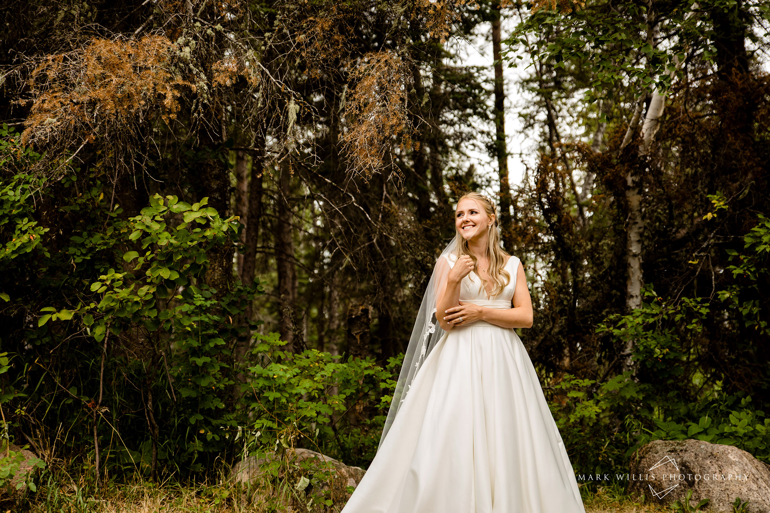 Jamie and Kyle – Danceland Clear Lake MB Wedding Photography – Mark Willis  Professional Photography Services